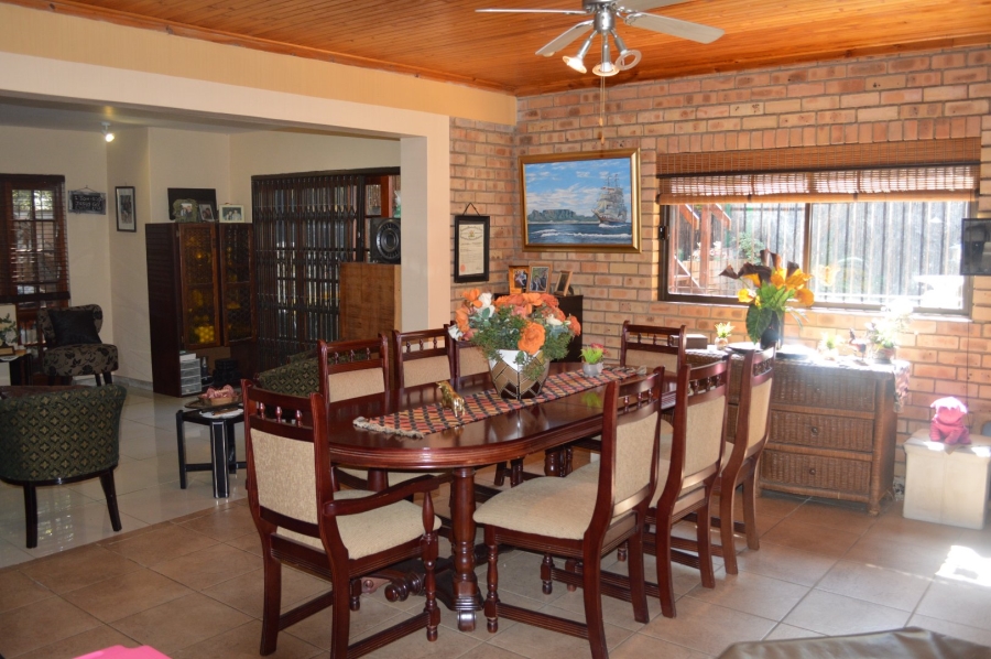 3 Bedroom Property for Sale in Wilkoppies North West